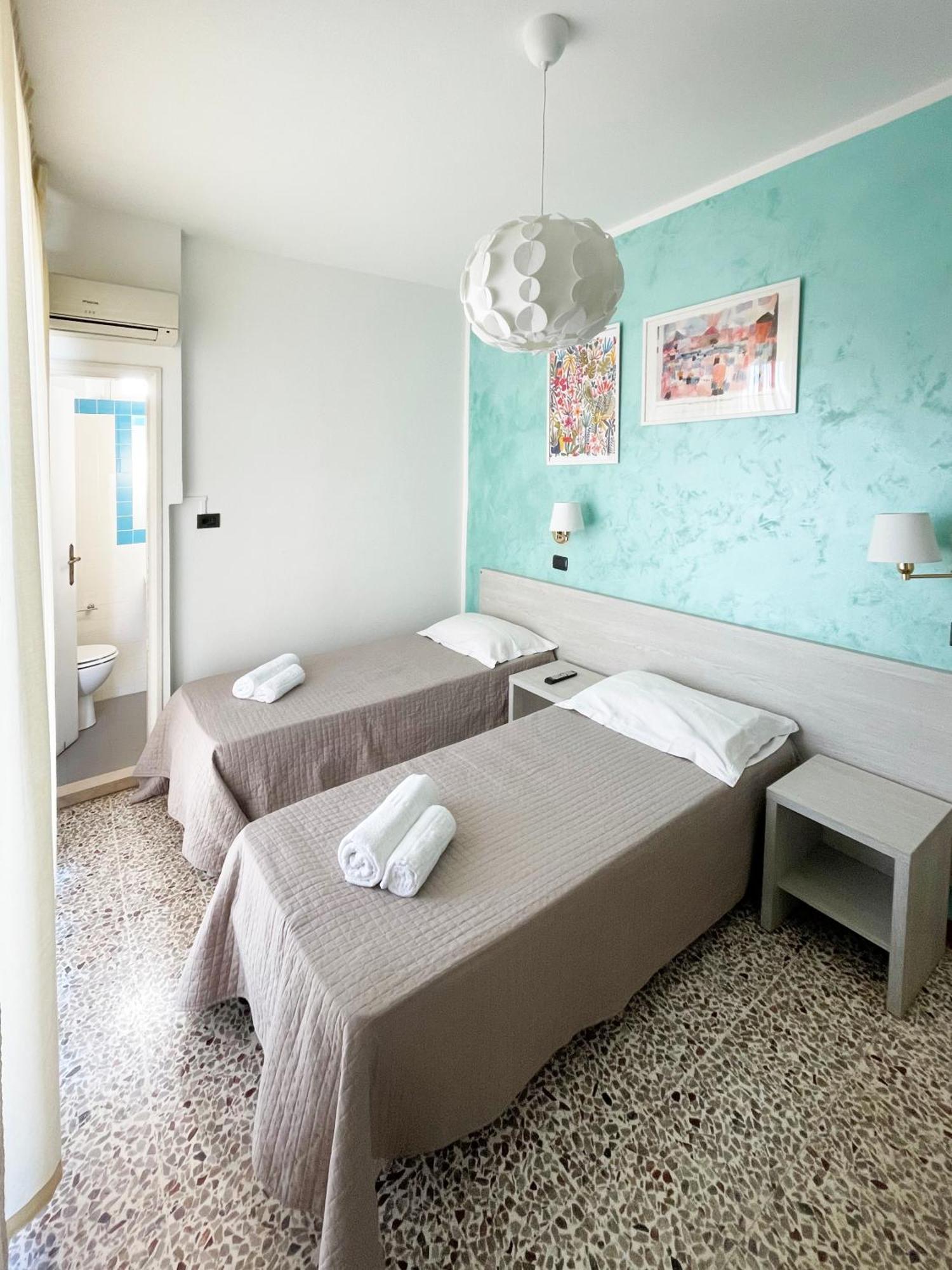 Hotel Reale Rimini Ngoại thất bức ảnh
